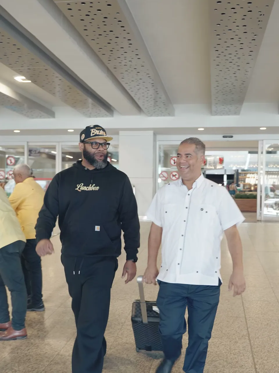 Our driver welcomes a patient at the airport